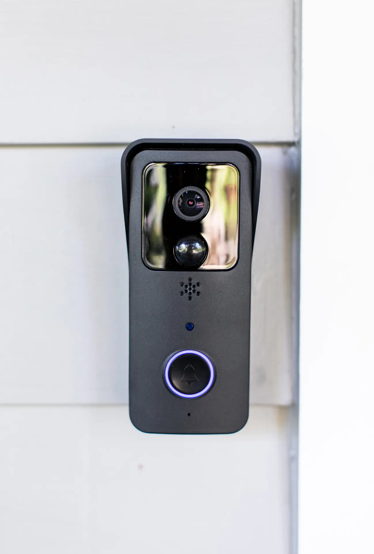 Door Ringer Intelligent Video Doorbell with Battery and Charger